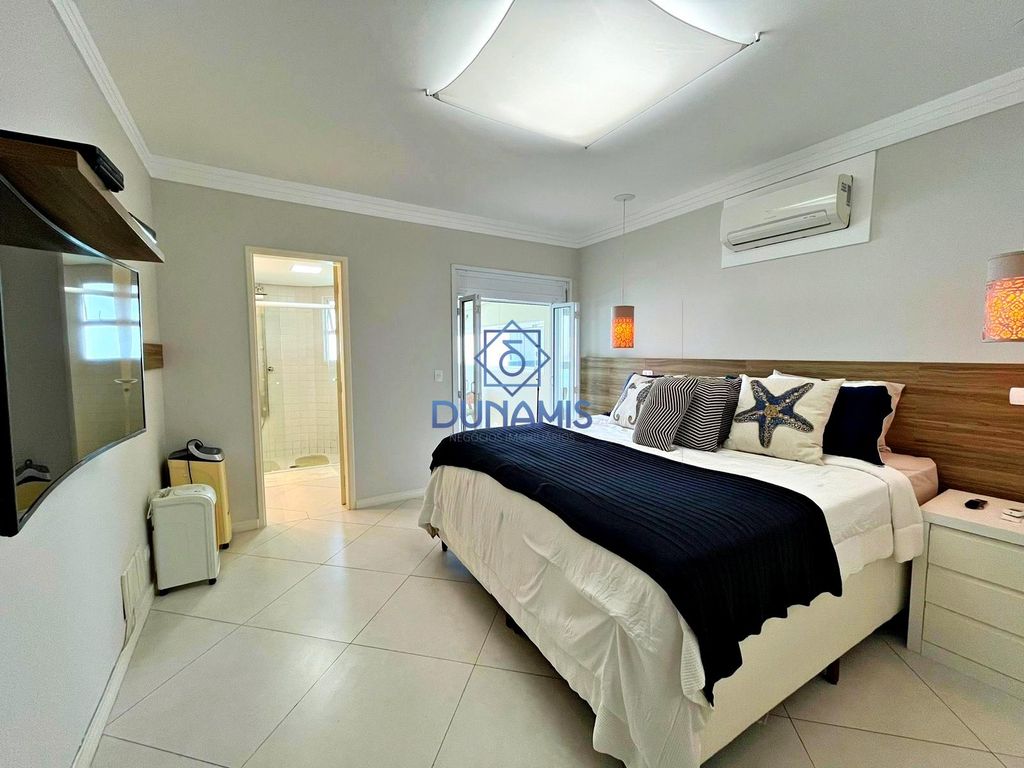 *** MAGNÍFICO APARTAMENTO À VENDA NA PRAIA DAS PITANGUEIRAS -  MORRO DO MALUF em Morro do Maluf, Guarujá — foto 39