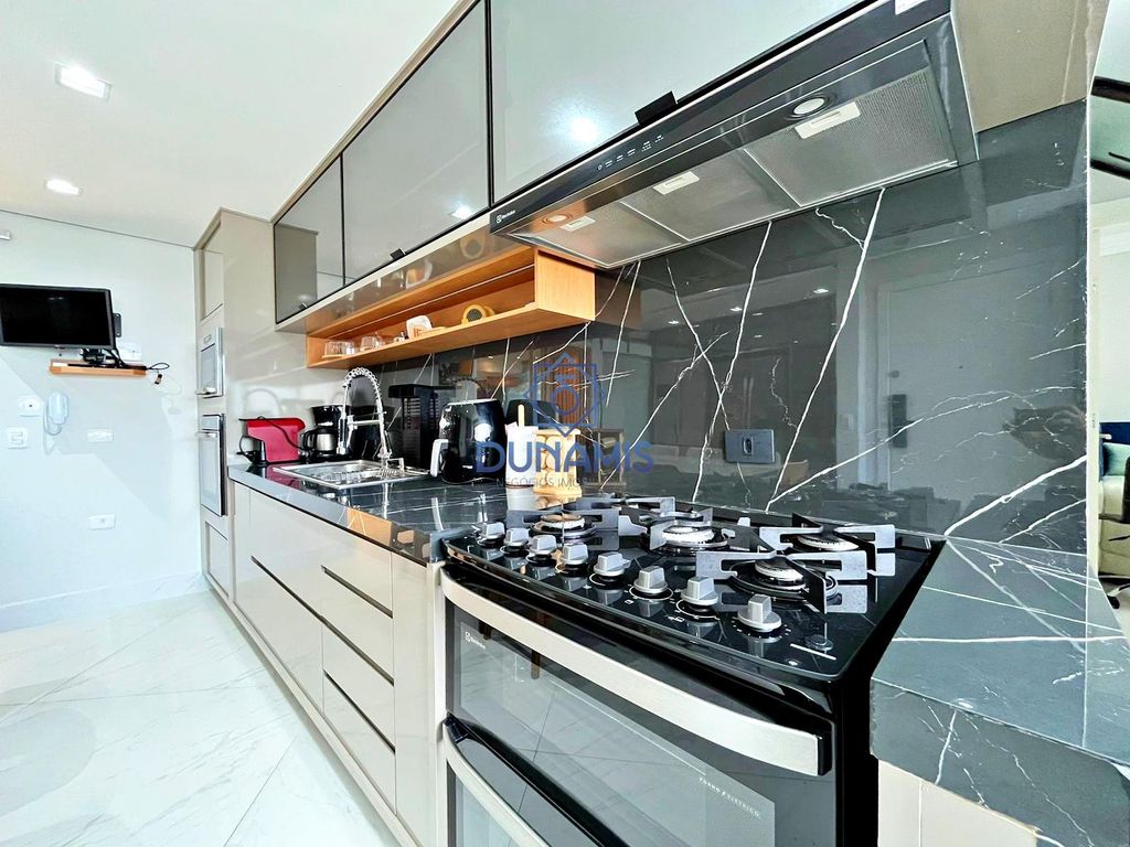 *** MAGNÍFICO APARTAMENTO À VENDA NA PRAIA DAS PITANGUEIRAS -  MORRO DO MALUF em Morro do Maluf, Guarujá — foto 34