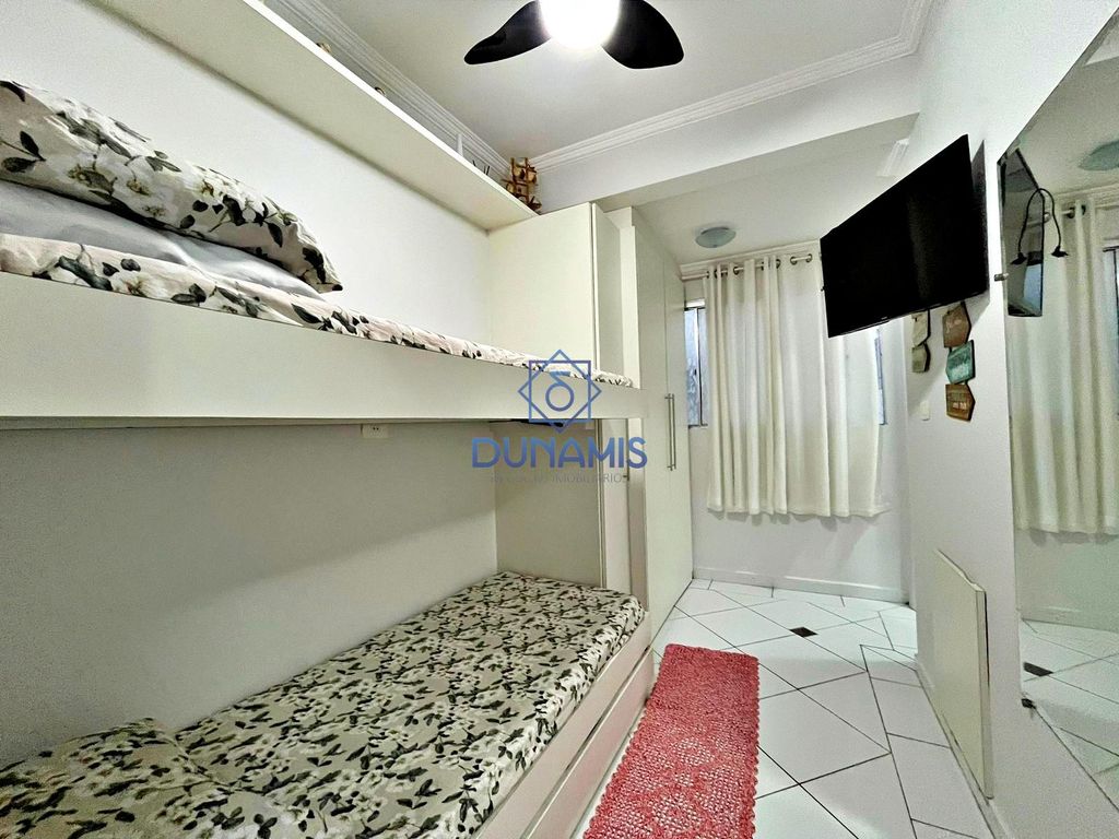 OPORTUNIDADE - Apartamento à venda na praia do Tombo, Guarujá - SP em Jardim Astúrias, Guarujá — foto 16