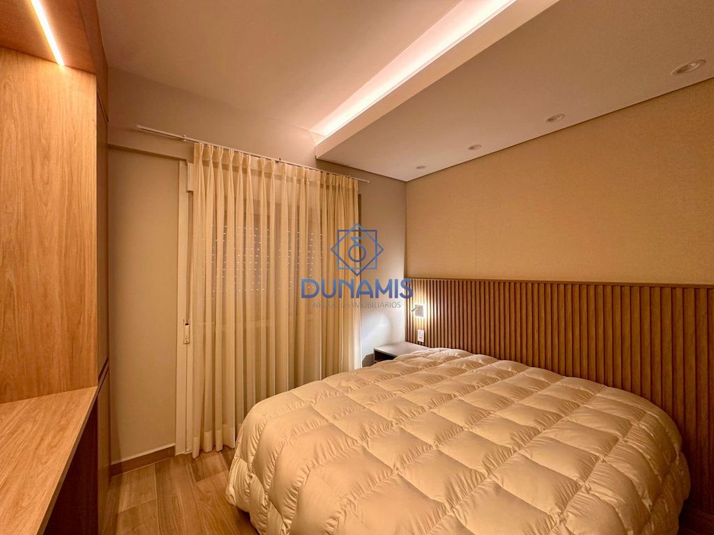 *APARTAMENTO  A 01 QUADRA DA PRAIA DE PITANGUEIRAS - COM VISTA PARA O MAR em Pitangueiras, Guarujá — foto 27