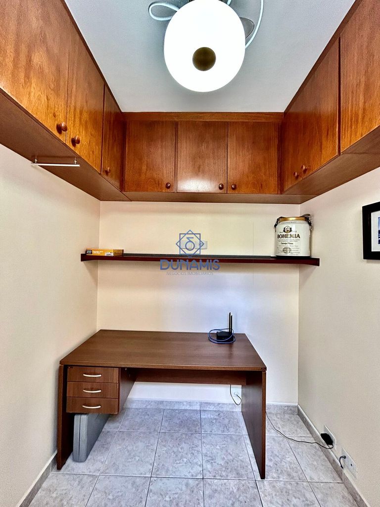 **APARTAMENTO REFORMADO Á VENDA NA PRAIA DAS PITANGUEIRAS COM VAGA DE GARAGEM** em Pitangueiras, Guarujá — foto 32