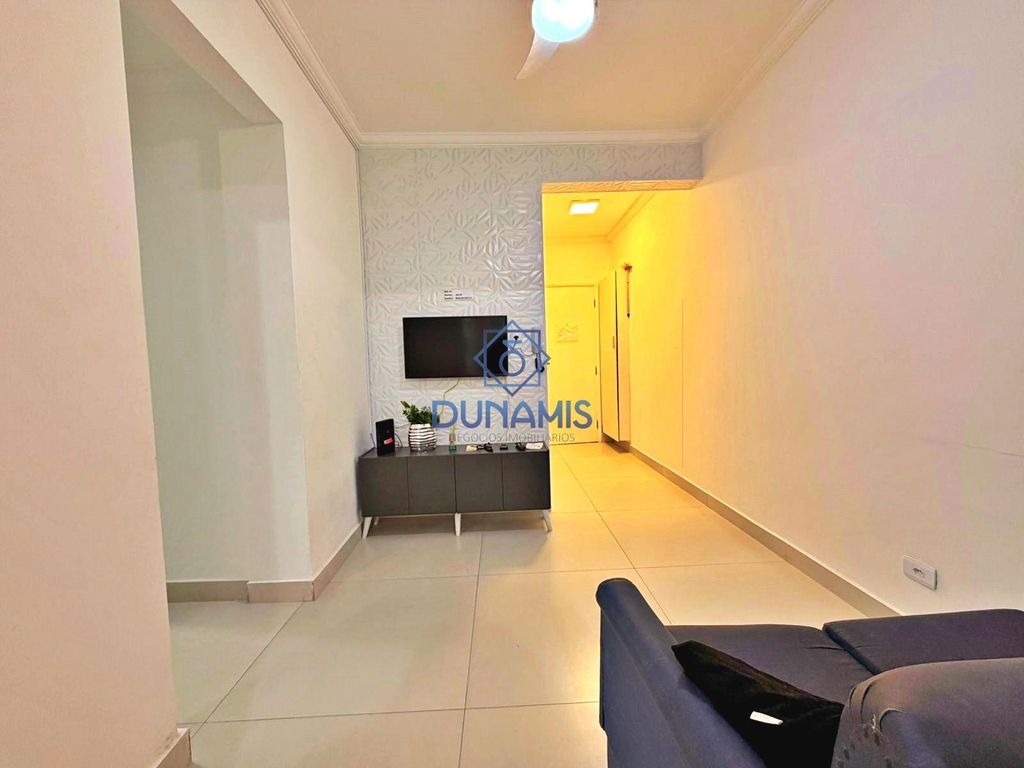 APARTAMENTO TOTALMENTE REFORMADO NA PRAIA DAS ASTÚRIAS - COM 01 VAGA DE GARAGEM em Jardim Astúrias, Guarujá — foto 2