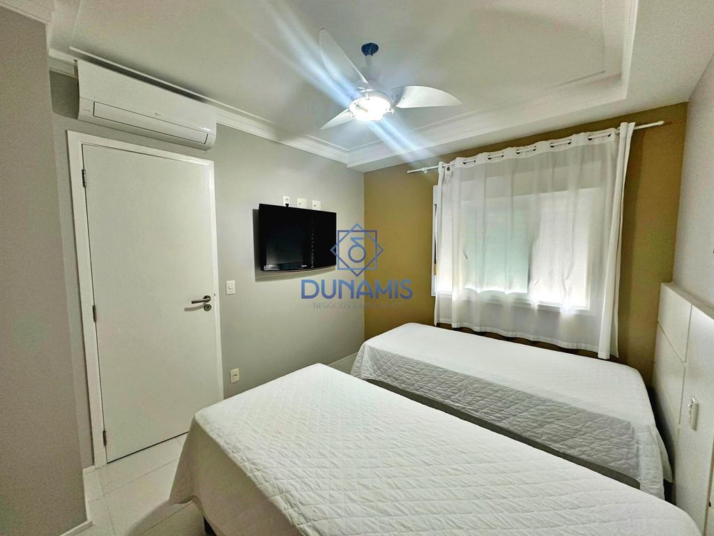 MAGNÍFICO APARTAMENTO À VENDA NA PRAIA DAS PITANGUEIRAS em Pitangueiras, Guarujá — foto 17