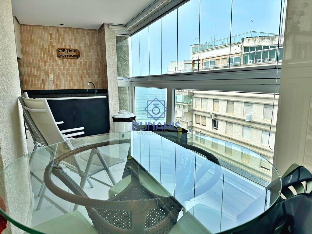 MAGNÍFICO APARTAMENTO À VENDA NA PRAIA DAS PITANGUEIRAS em Pitangueiras, Guarujá — foto 7