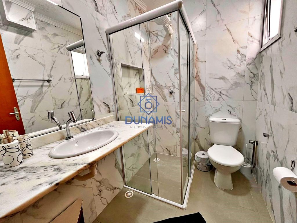 APARTAMENTO NA QUADRA DA PRAIA DE PITANGUEIRAS - REGIÃO CENTRAL - VISTA MAR em Pitangueiras, Guarujá — foto 21