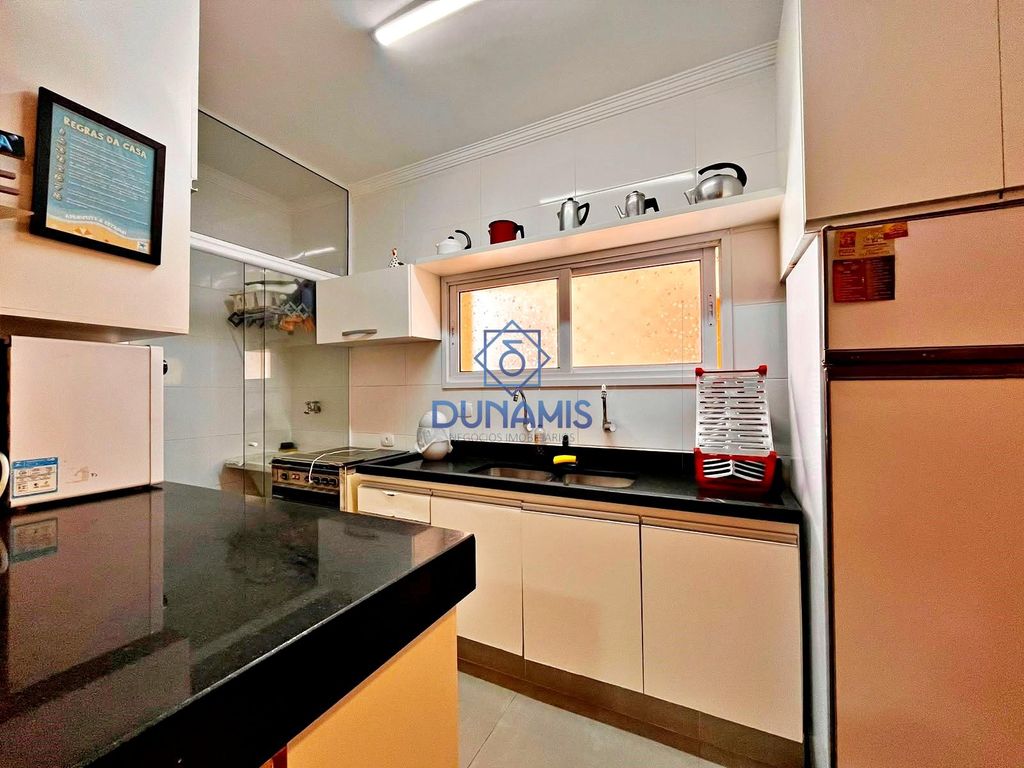 APARTAMENTO NA QUADRA DA PRAIA DE PITANGUEIRAS - REGIÃO CENTRAL - VISTA MAR em Pitangueiras, Guarujá — foto 22