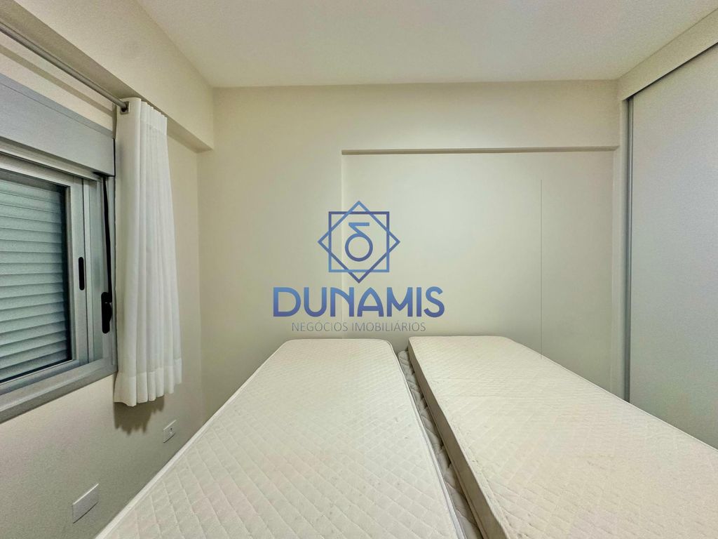 LINDO APARTAMENTO REFORMADO  À VENDA NA PRAIA DAS PITANGUEIRAS em Pitangueiras, Guarujá — foto 35