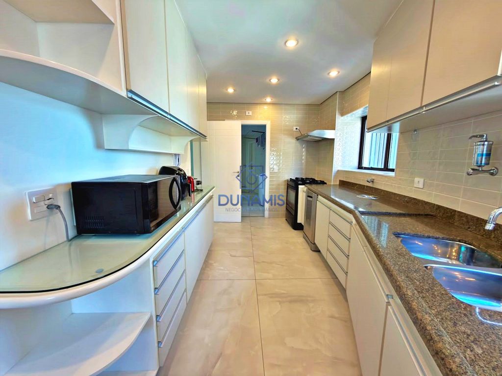 APARTAMENTO REFORMADO FRENTE MAR - COM VISTA - 2 VAGAS - LAZER COMPLETO em Jardim Astúrias, Guarujá — foto 32