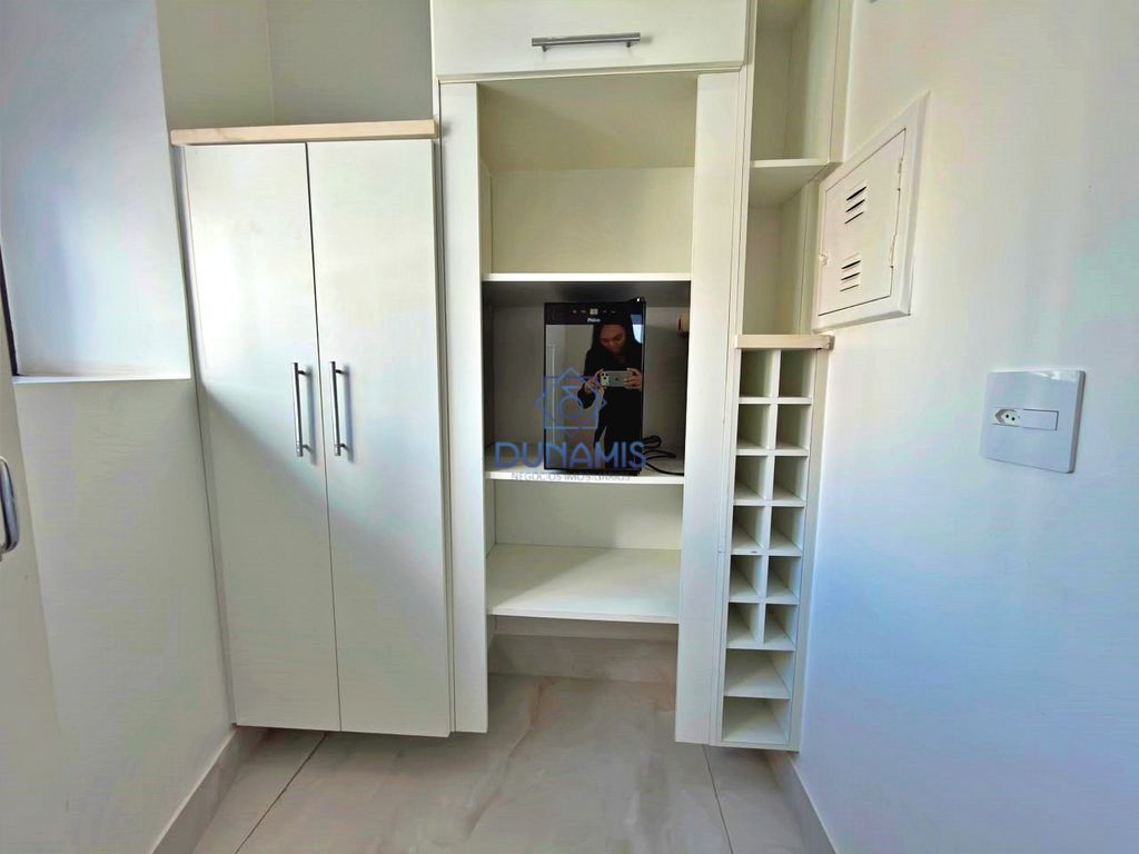 APARTAMENTO REFORMADO FRENTE MAR - COM VISTA - 2 VAGAS - LAZER COMPLETO em Jardim Astúrias, Guarujá — foto 40