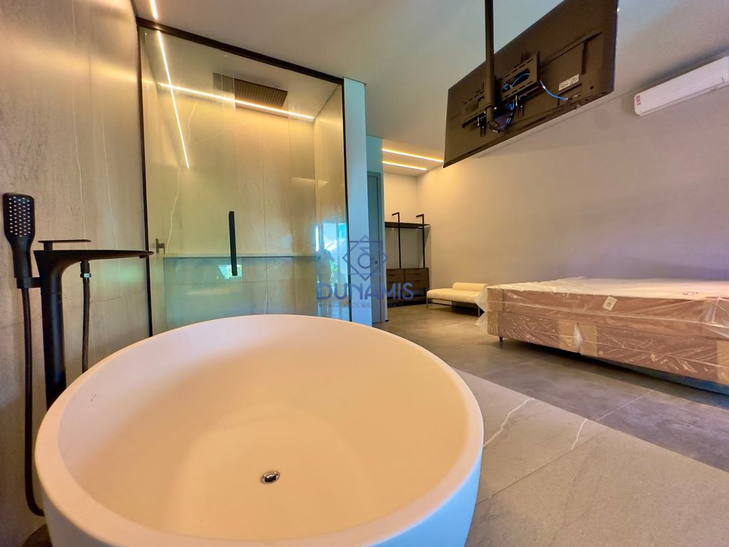 Belíssima Casa à venda no Guarujá - Condomínio Jardim Acapulco. em Jardim Acapulco, Guarujá — foto 89