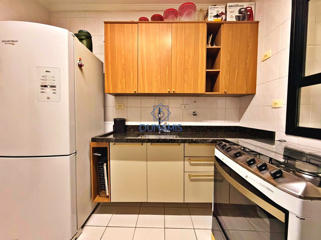 APARTAMENTO AMPLO, 03 DORMITÓRIOS, SACADA E VAGA DE GARAGEM em Pitangueiras, Guarujá — foto 31