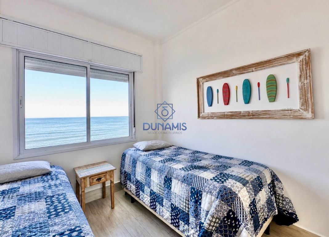 APARTAMENTO REFORMADO À VENDA NA PRAIA DAS ASTÚRIAS - FRENTE MAR em Jardim Astúrias, Guarujá — foto 20