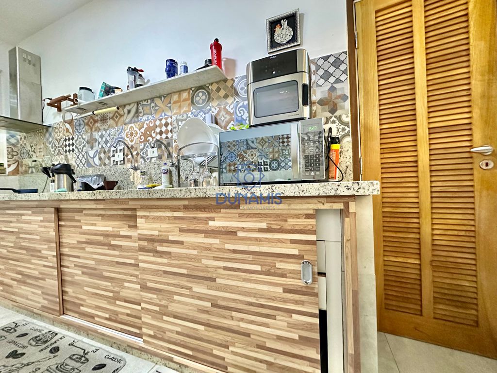 APARTAMENTO REFORMADO À VENDA NA PRAIA DAS ASTÚRIAS - FRENTE MAR em Jardim Astúrias, Guarujá — foto 8