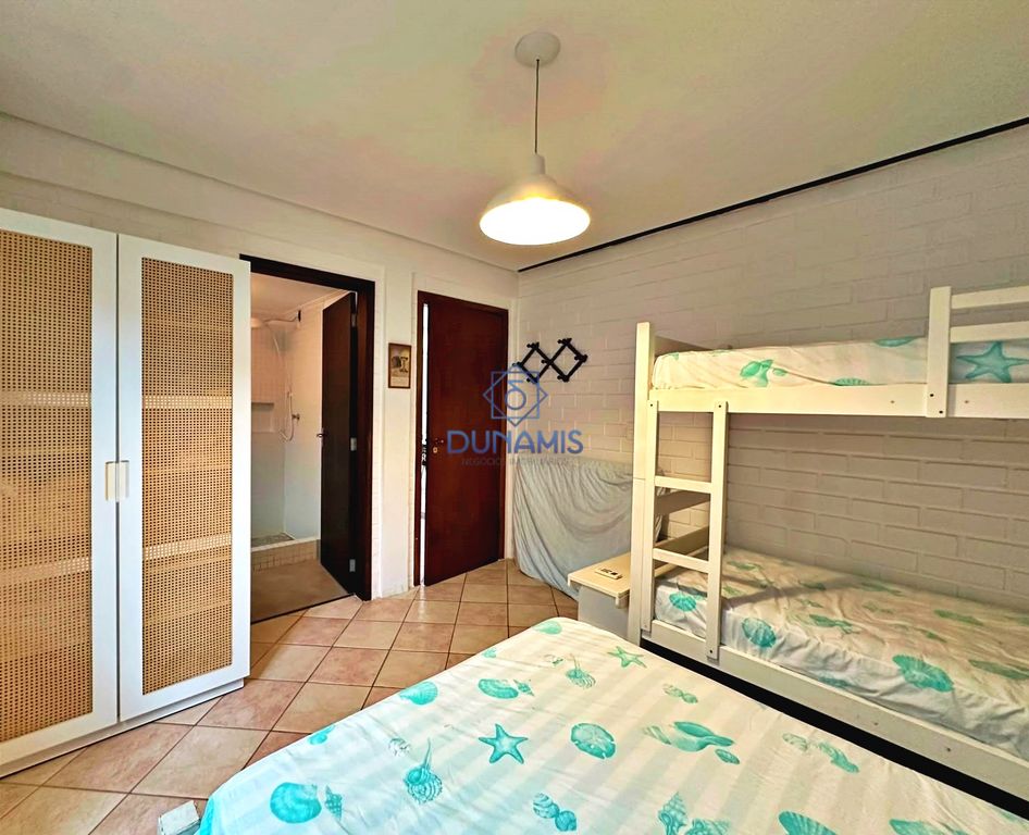 *** CASA ESPETACULAR À UMA QUADRA DA PRAIA DA ENSEADA -  6 SUITES - 650 METROS * em Enseada, Guarujá — foto 78
