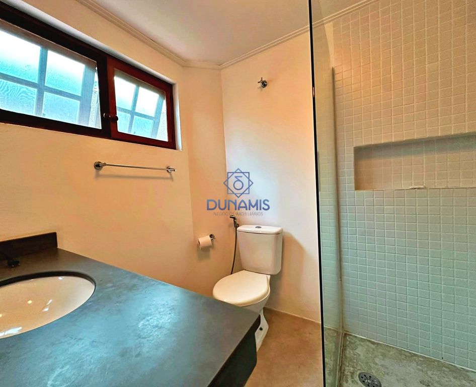 *** CASA ESPETACULAR À UMA QUADRA DA PRAIA DA ENSEADA -  6 SUITES - 650 METROS * em Enseada, Guarujá — foto 31