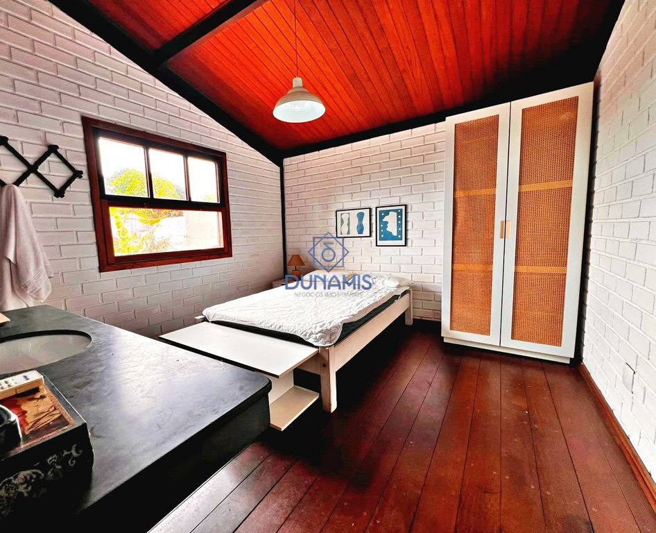 *** CASA ESPETACULAR À UMA QUADRA DA PRAIA DA ENSEADA -  6 SUITES - 650 METROS * em Enseada, Guarujá — foto 72