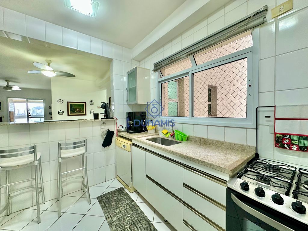 APARTAMENTO NA PRAIA DAS ASTÚRIAS- FRENTE MAR- COM LAZER COMPLETO em Jardim Astúrias, Guarujá — foto 9