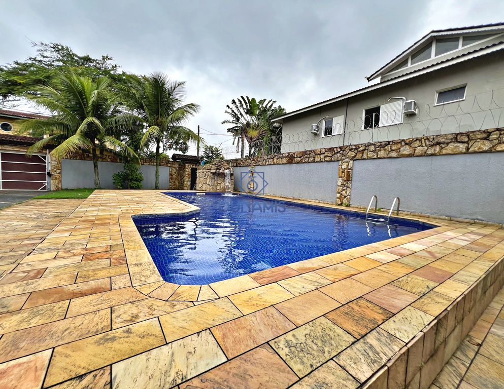 *Excelente Casa na Enseada com Piscina e 6 Dormitórios - 08 vagas de garagem* em Enseada, Guarujá — foto 10