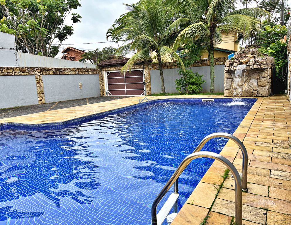 *Excelente Casa na Enseada com Piscina e 6 Dormitórios - 08 vagas de garagem* em Enseada, Guarujá — foto 9