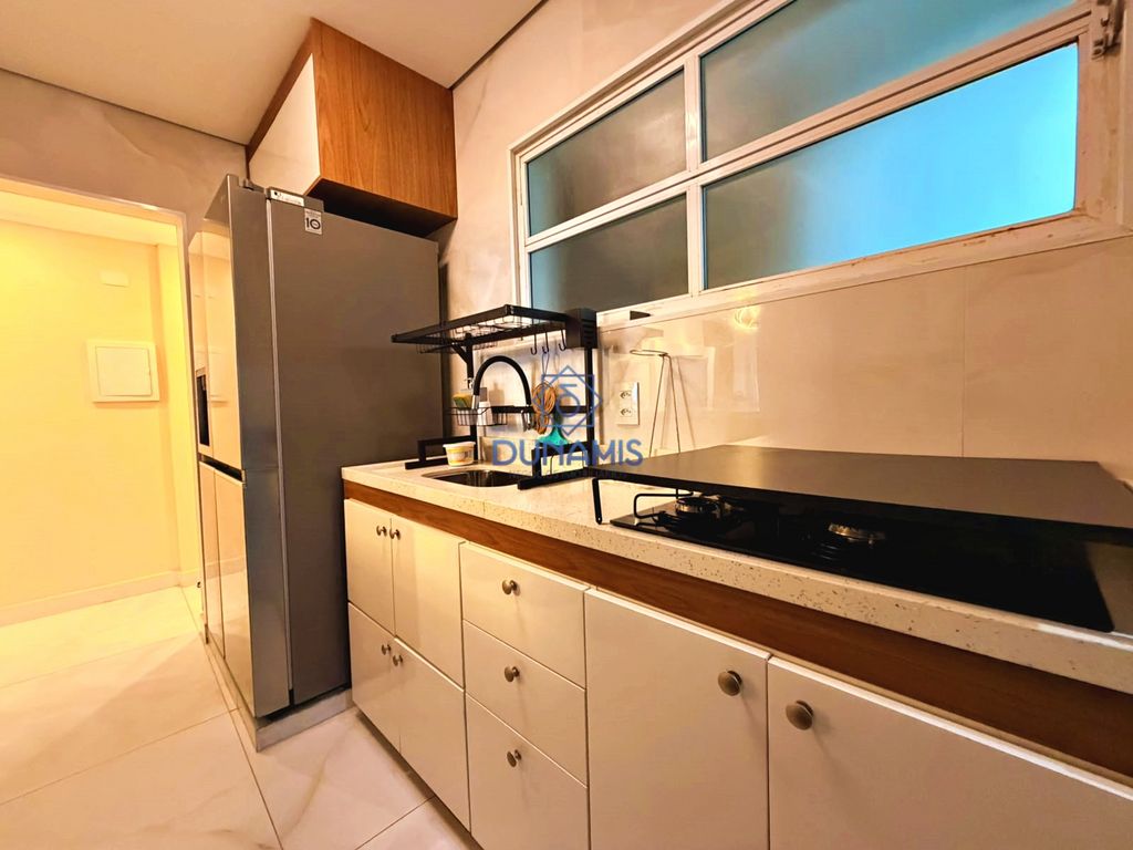 APARTAMENTO REFORMADO COM VISTA PARA O MAR - REGIÃO DO RESTAURANTE AVELINOS em Pitangueiras, Guarujá — foto 20