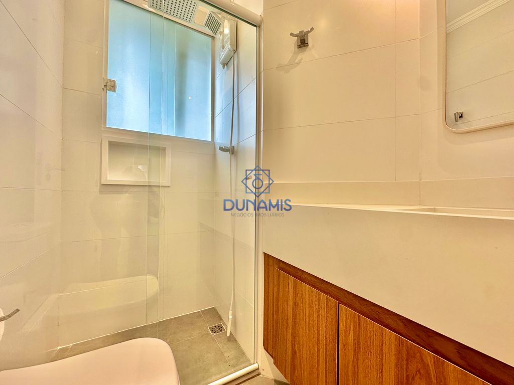 EXCELENTE APARTAMENTO À VENDA NA PRAIA DAS PITANGUEIRAS - FRENTE MAR em Pitangueiras, Guarujá — foto 22