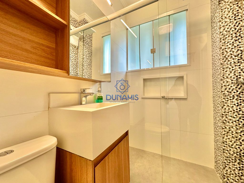 EXCELENTE APARTAMENTO À VENDA NA PRAIA DAS PITANGUEIRAS - FRENTE MAR em Pitangueiras, Guarujá — foto 29