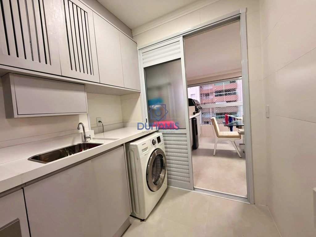 APARTAMENTO TOTALMENTE REFORMADO À VENDA NA REGIÃO CENTRAL DA PRAIA DAS ASTÚRIAS em Jardim Astúrias, Guarujá — foto 9