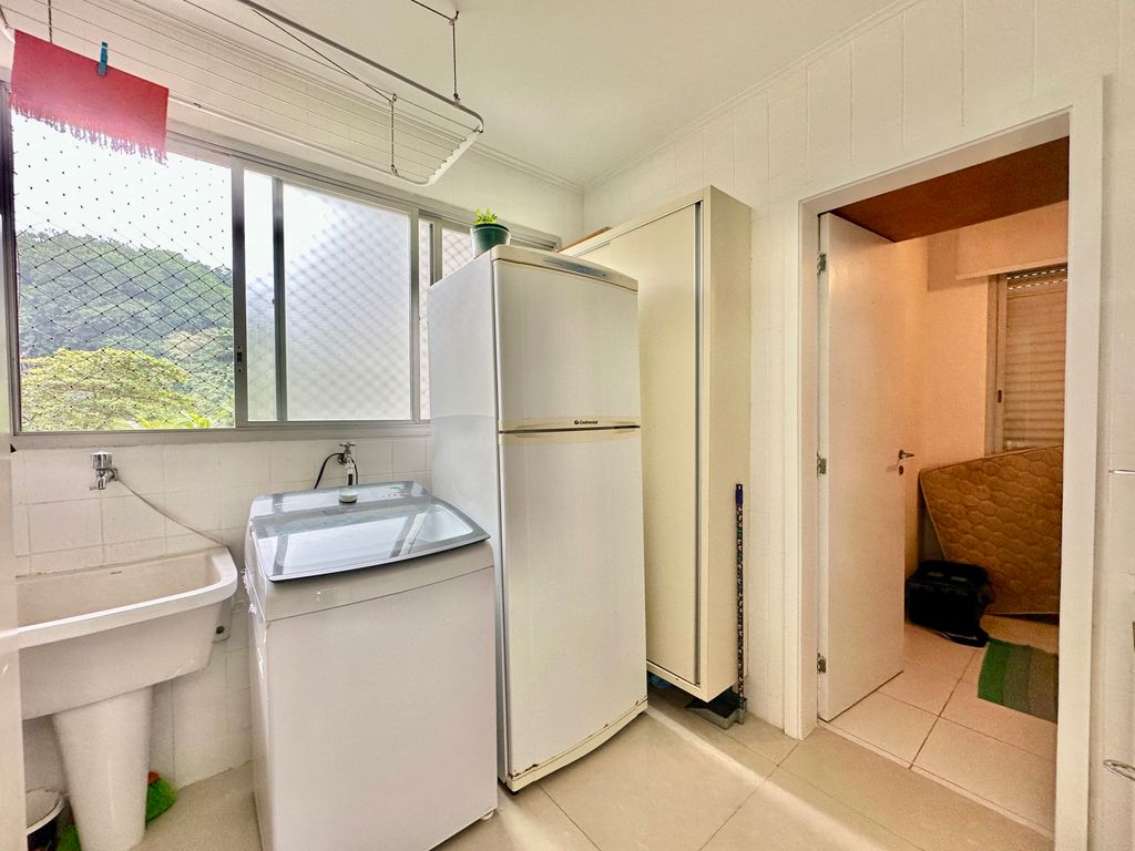 APARTAMENTO TOTALMENTE REFORMADO À VENDA NA PRAIA DAS ASTÚRIAS -FRENTE TOTAL MAR em Jardim Astúrias, Guarujá — foto 34