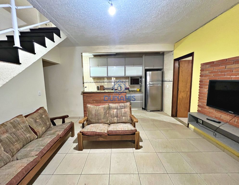 *Excelente Casa na Enseada com Piscina e 6 Dormitórios - 08 vagas de garagem* em Enseada, Guarujá — foto 16