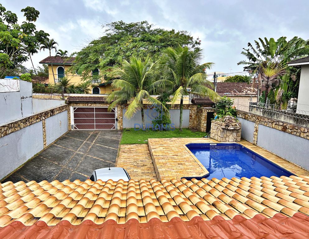 *Excelente Casa na Enseada com Piscina e 6 Dormitórios - 08 vagas de garagem* em Enseada, Guarujá — foto 46
