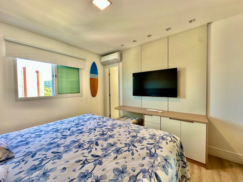 Apartamento Alto Padrão  3 Suítes- Varanda Gourmet-2 Quadras da Praia da Enseada em Enseada, Guarujá — foto 21