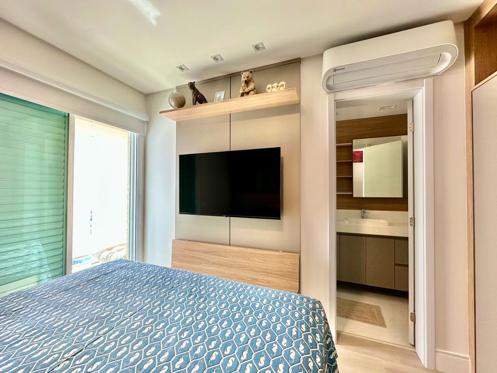Apartamento Alto Padrão  3 Suítes- Varanda Gourmet-2 Quadras da Praia da Enseada em Enseada, Guarujá — foto 37