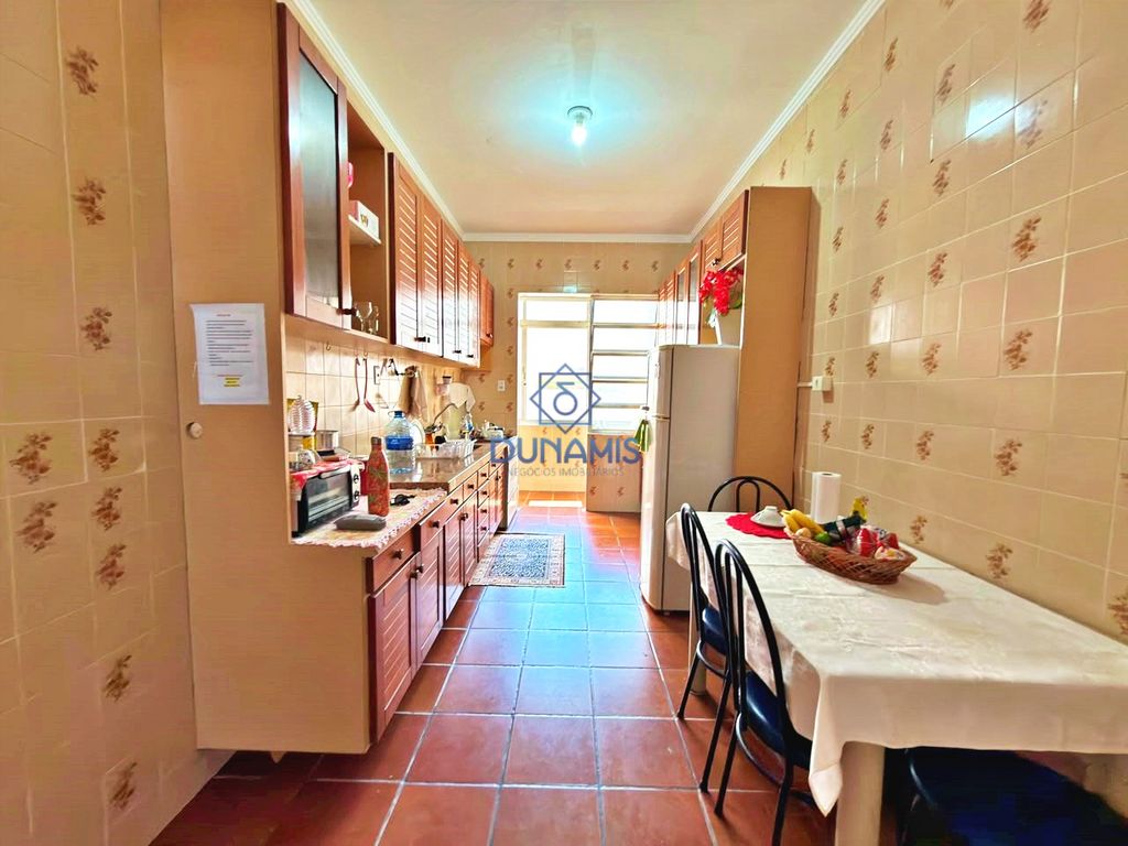 APARTAMENTO CONSERVADO  FRENTE MAR NA REGIÃO DE PITANGUEIRAS em Pitangueiras, Guarujá — foto 31