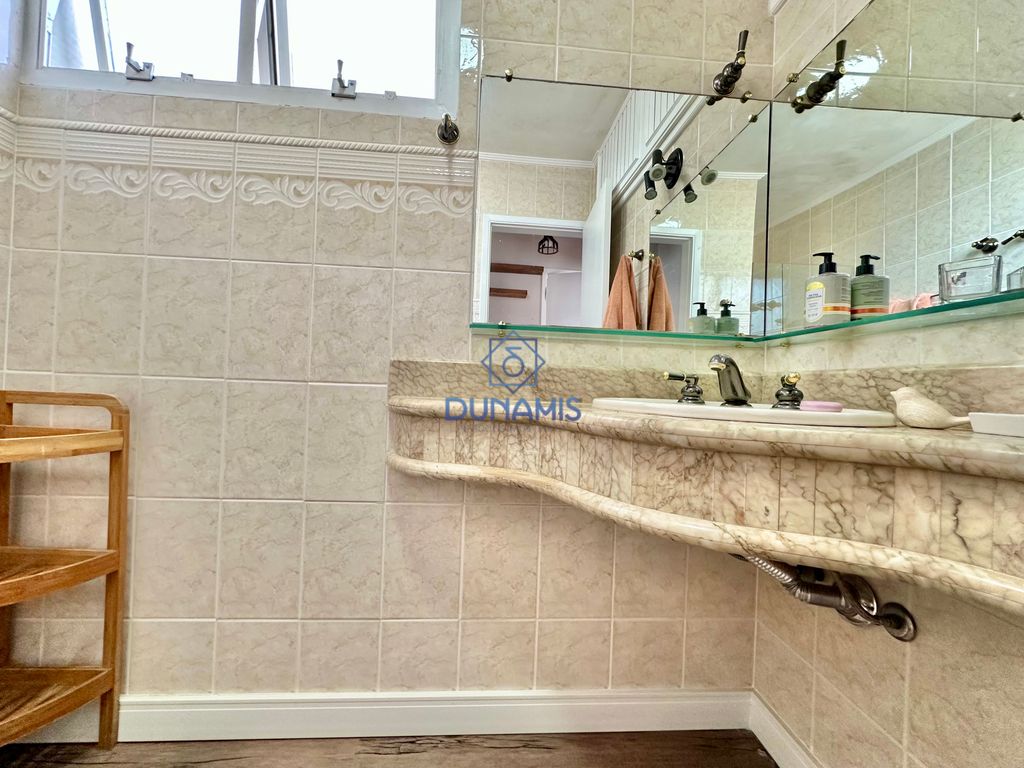 LINDO APARTAMENTO A VENDA COM 02 SUÍTES NA PRAIA DAS ASTÚRIAS em Jardim Astúrias, Guarujá — foto 23