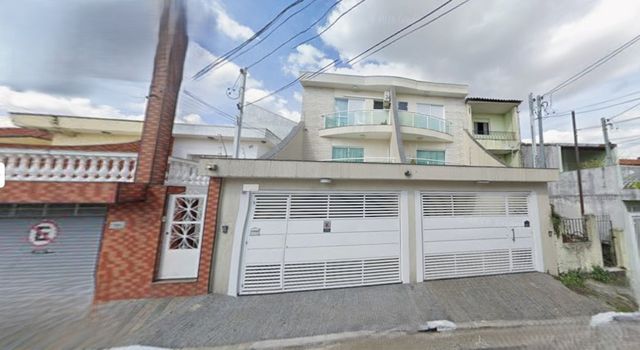 Sobrado à Venda com 3 quartos, 217m² Vila Darli, São Paulo-SP