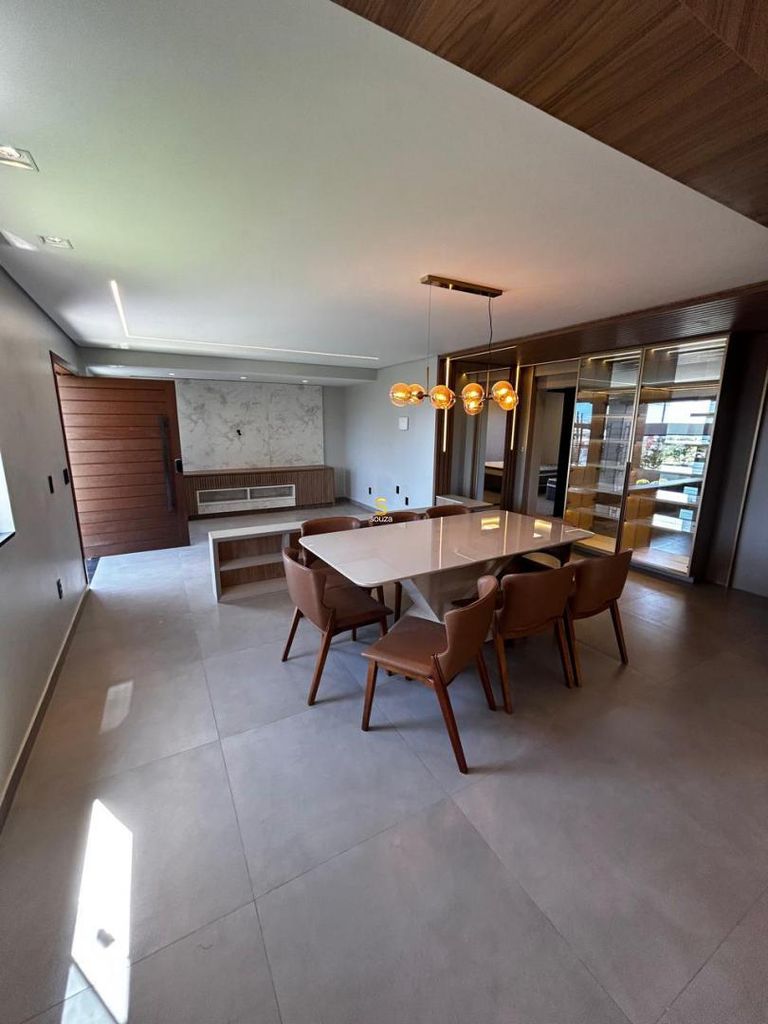 Casa alto padrão com piscina no Village em Village, Imbituba