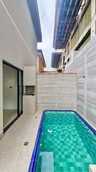 Área gourmet e piscina