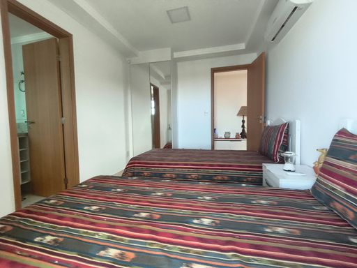 SUITE 1