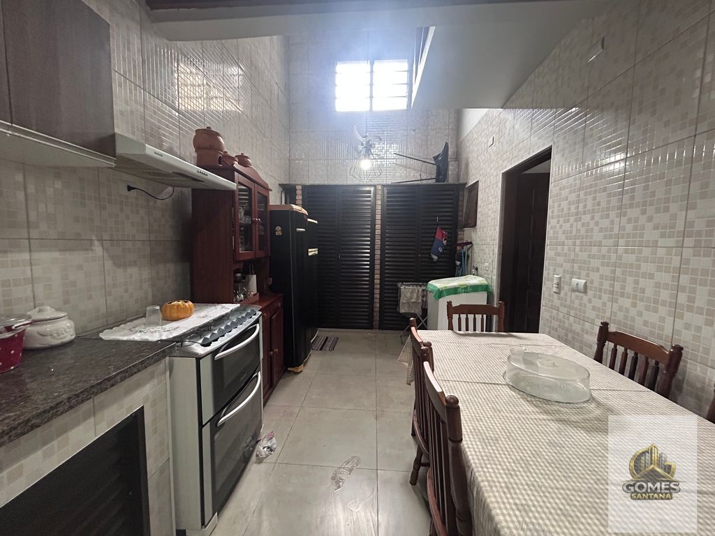 Casa à venda com 3 quartos, 2 banheiros e 1 vaga no Maitinga, Bertioga (SP) — foto 2 de 11