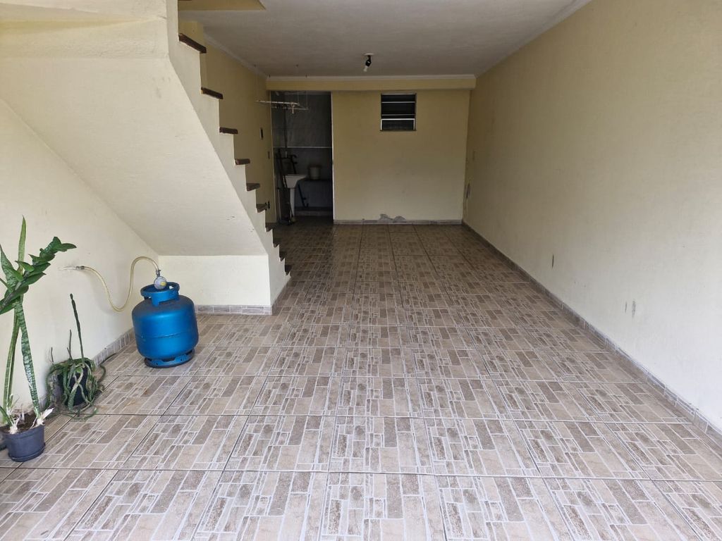 Casa à venda com 2 quartos, 2 banheiros e 2 vagas no Centro, Bertioga (SP) — foto 2 de 20