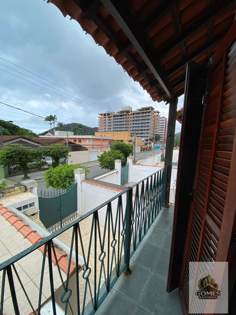 Casa à venda com 2 quartos, 1 banheiro, 2 vagas e 64m² no Vila Clais, Bertioga — foto principal