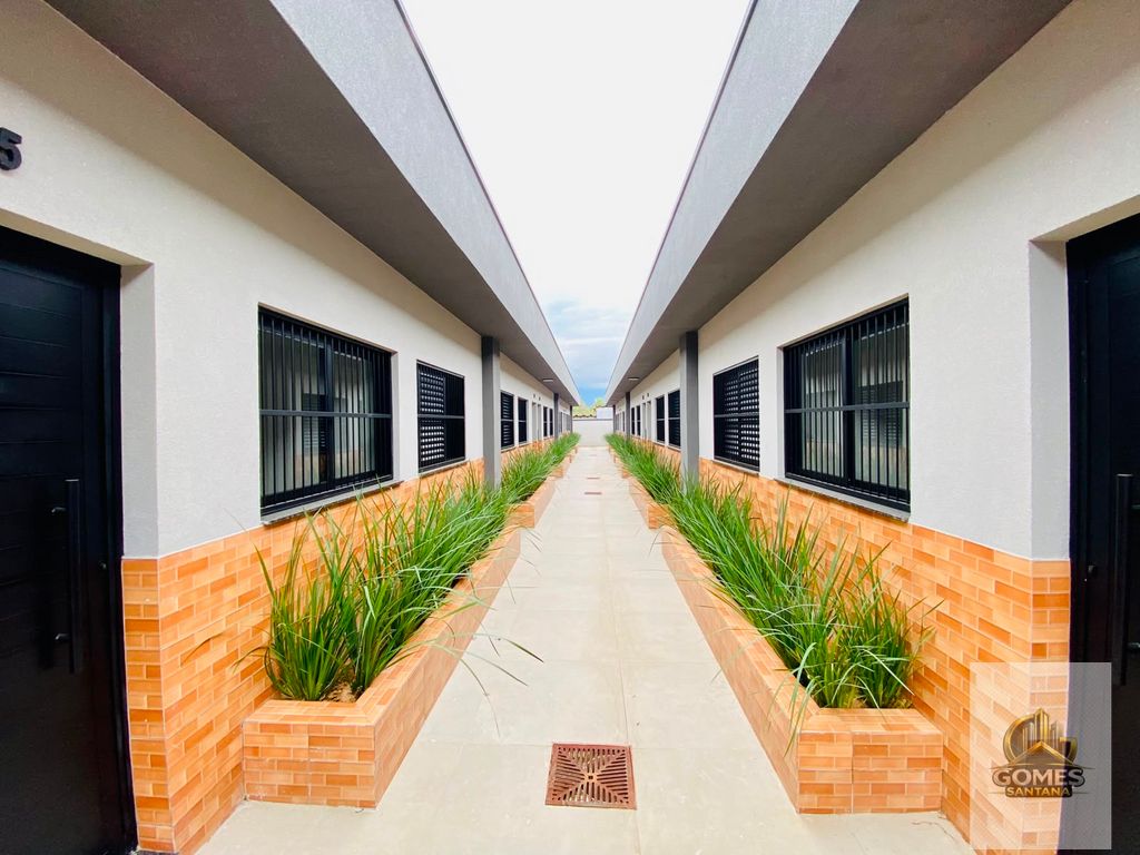 Casa à venda com 2 quartos, 1 banheiro e 1 vaga no Jardim Rafael, Bertioga — foto principal