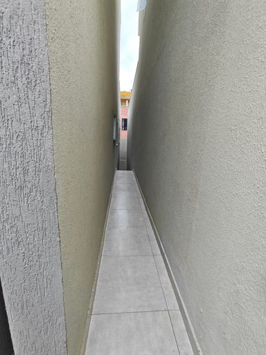 LATERAL