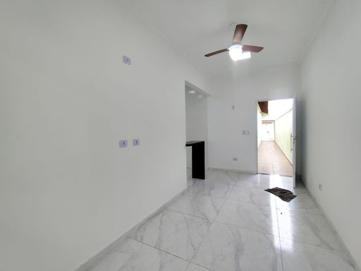 PISO PORCELANATO