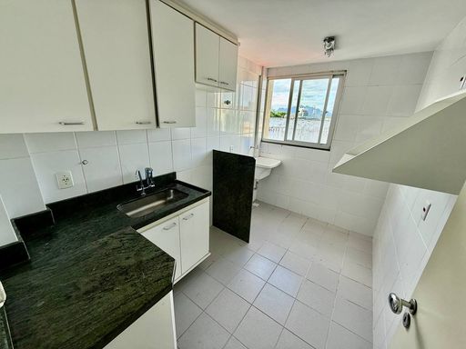 Cozinha com armários