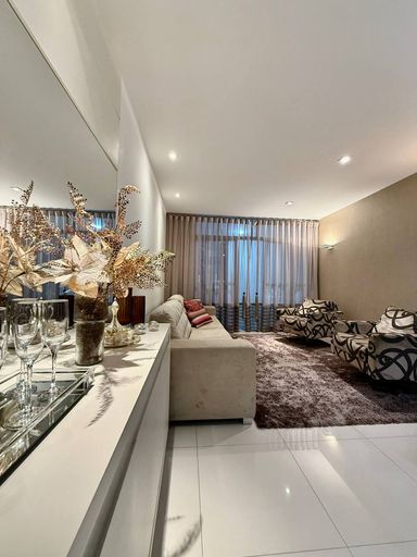 Sala em L + Varanda