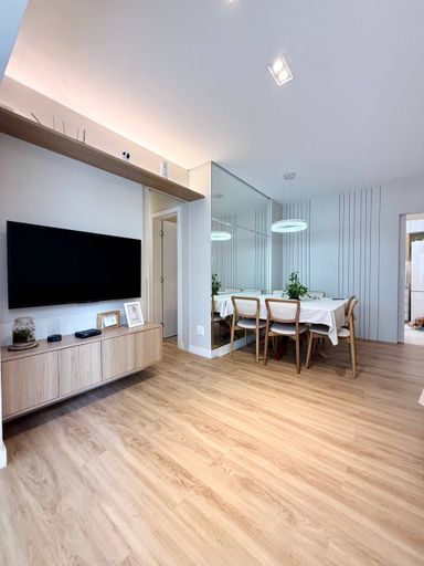 Sala com Varanda Integrada, climatizada com marcenaria