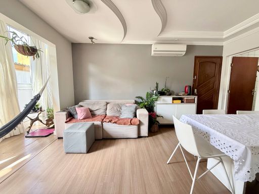 Sala com Varanda