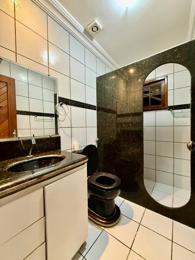 Suíte de Casa a Venda em Colina de Laranjeiras