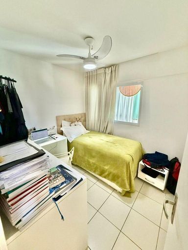 Apartamento a Venda em Jardim Camburi com elevador e Varanda